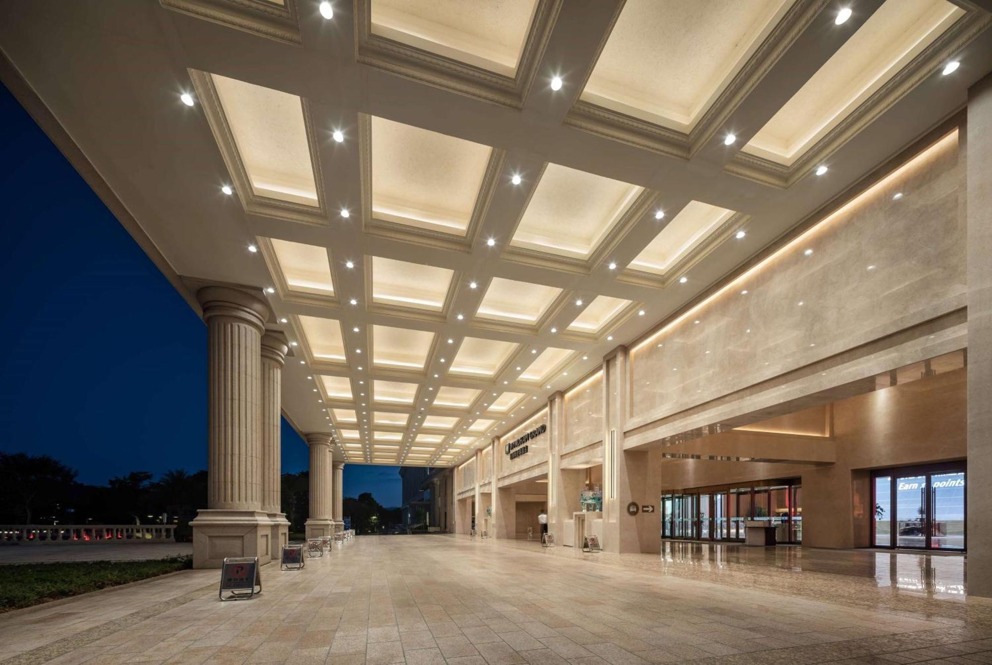 Hotel Wyndham Grand Zhaoqing Downtown Exterior foto